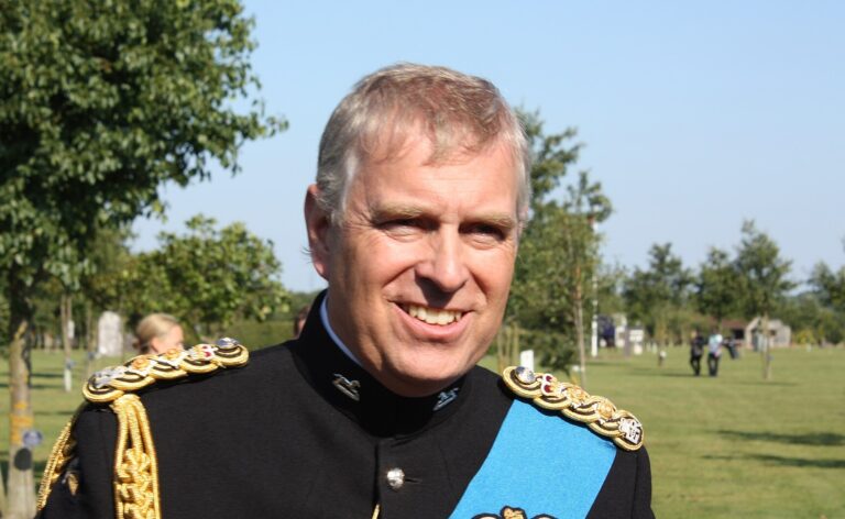 Lire la suite à propos de l’article Prince Andrew : les emails Epstein révèlent ses liens étroits avec Xi Jinping et la Chine