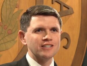 Lire la suite à propos de l’article Etats-Unis : James Talarico contre-attaque après les attaques de Trump