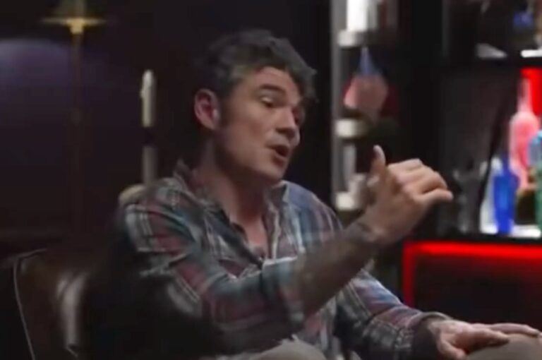 Lire la suite à propos de l’article États-Unis : Joe Kent accuse Washington et Tel-Aviv d’avoir favorisé l’émergence de Daech