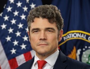 Lire la suite à propos de l’article États-Unis : Joe Kent quitte ses fonctions en dénonçant une guerre en Iran dictée par « l’influence d’Israël »