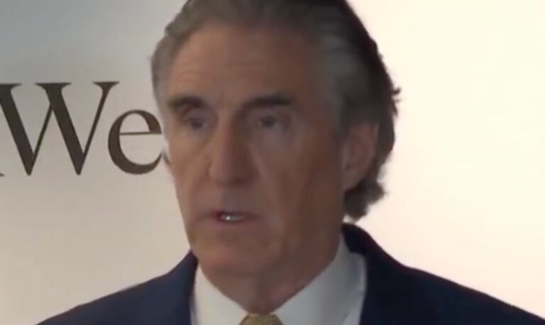 Lire la suite à propos de l’article États-Unis : Washington offre un milliard de dollars à TotalEnergies pour abandonner ses projets éoliens américains