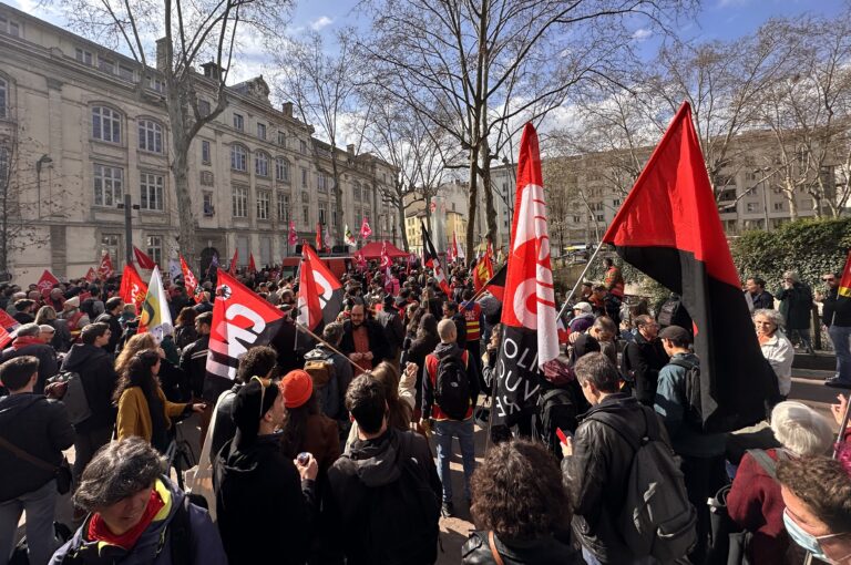 Lire la suite à propos de l’article Lyon : 500 personnes rassemblées contre des violences attribuées à l’extrême droite