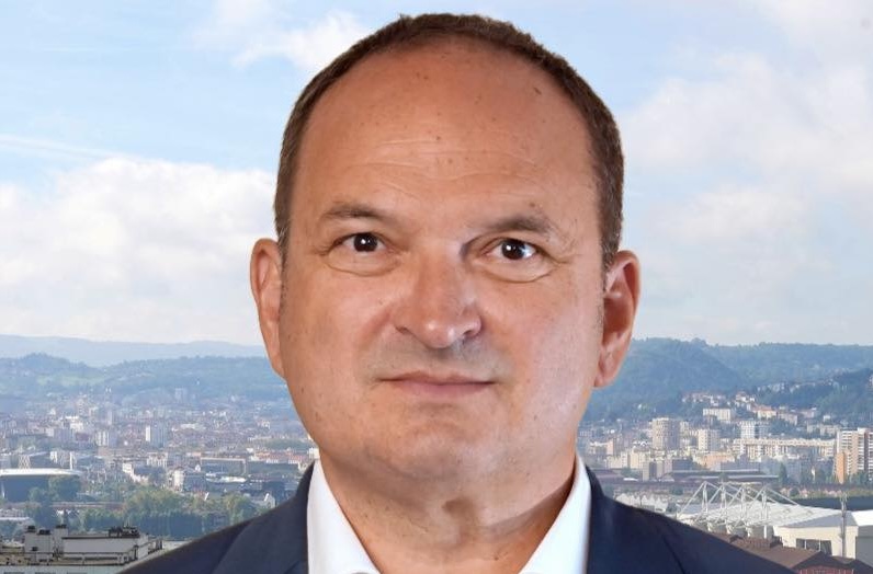 You are currently viewing Municipales 2026 à Saint-Étienne : Régis Juanico fait basculer la ville à gauche
