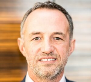 Lire la suite à propos de l’article Municipales à Paris : Emmanuel Grégoire largement en tête au premier tour selon les premières estimations