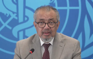 Lire la suite à propos de l’article OMS : nouvelles recommandations du SAGE sur la vaccination contre la Covid-19, la typhoïde et la polio