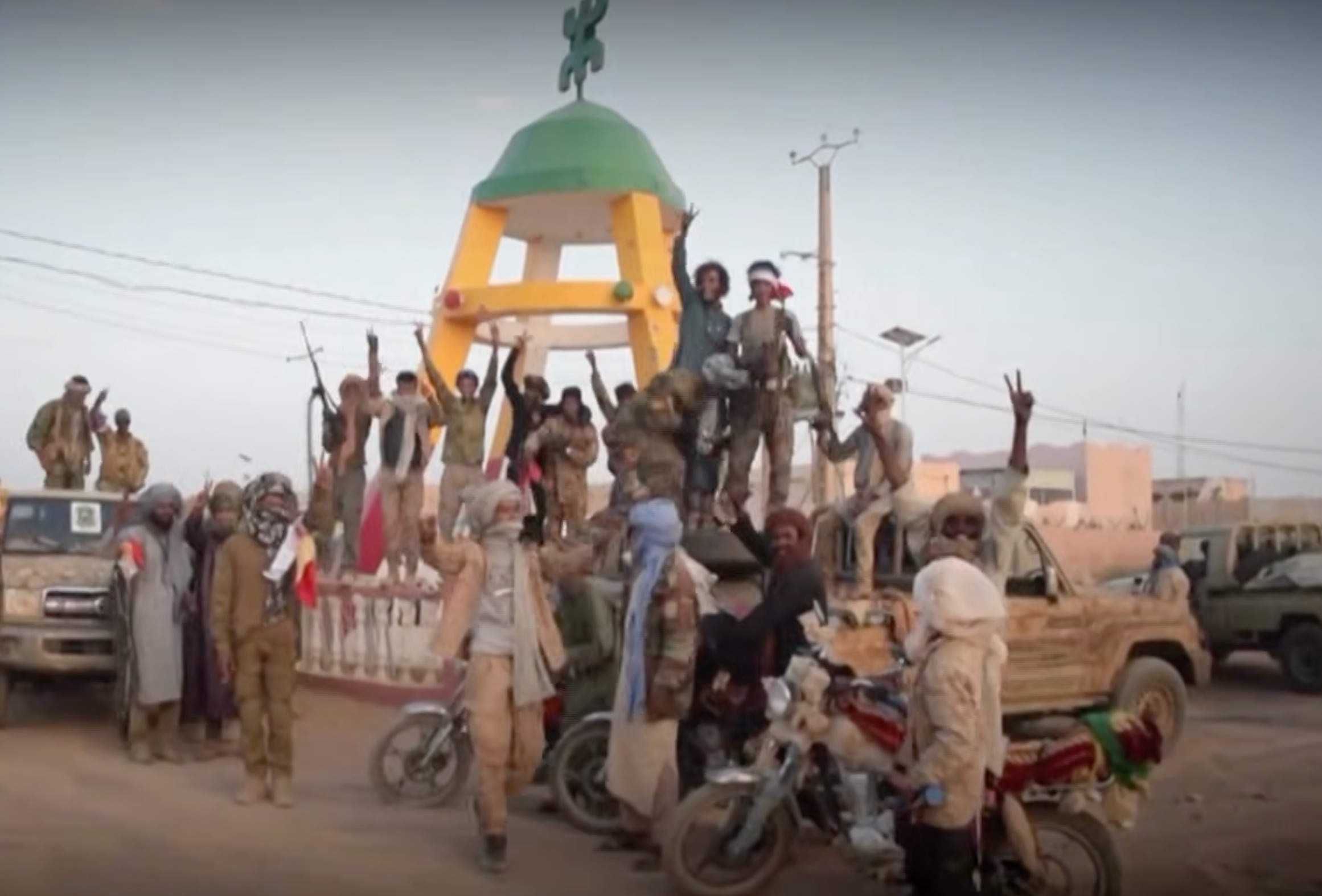 Groupe de djihadistes au Mali. Photo : capture d'écran de ARTE.