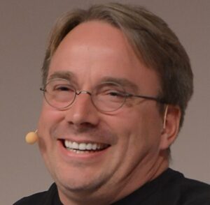 Lire la suite à propos de l’article France : l’État passe de Windows à Linux pour renforcer sa souveraineté numérique mais restera dans le giron du WEF