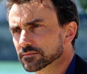 Lire la suite à propos de l’article Génocide arménien à Lyon : polémique autour d’une gerbe entre Doucet et la Région