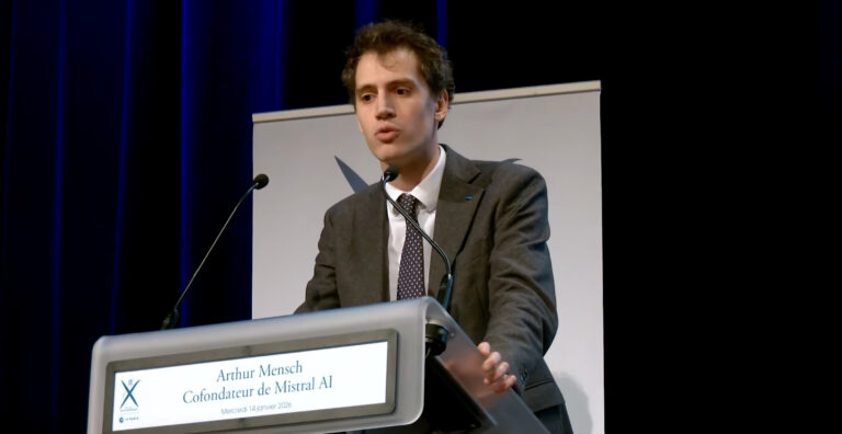 Lire la suite à propos de l’article IA : Arthur Mensch fondateur de Mistral AI appelle à une reconquête technologique européenne depuis l’École polytechnique