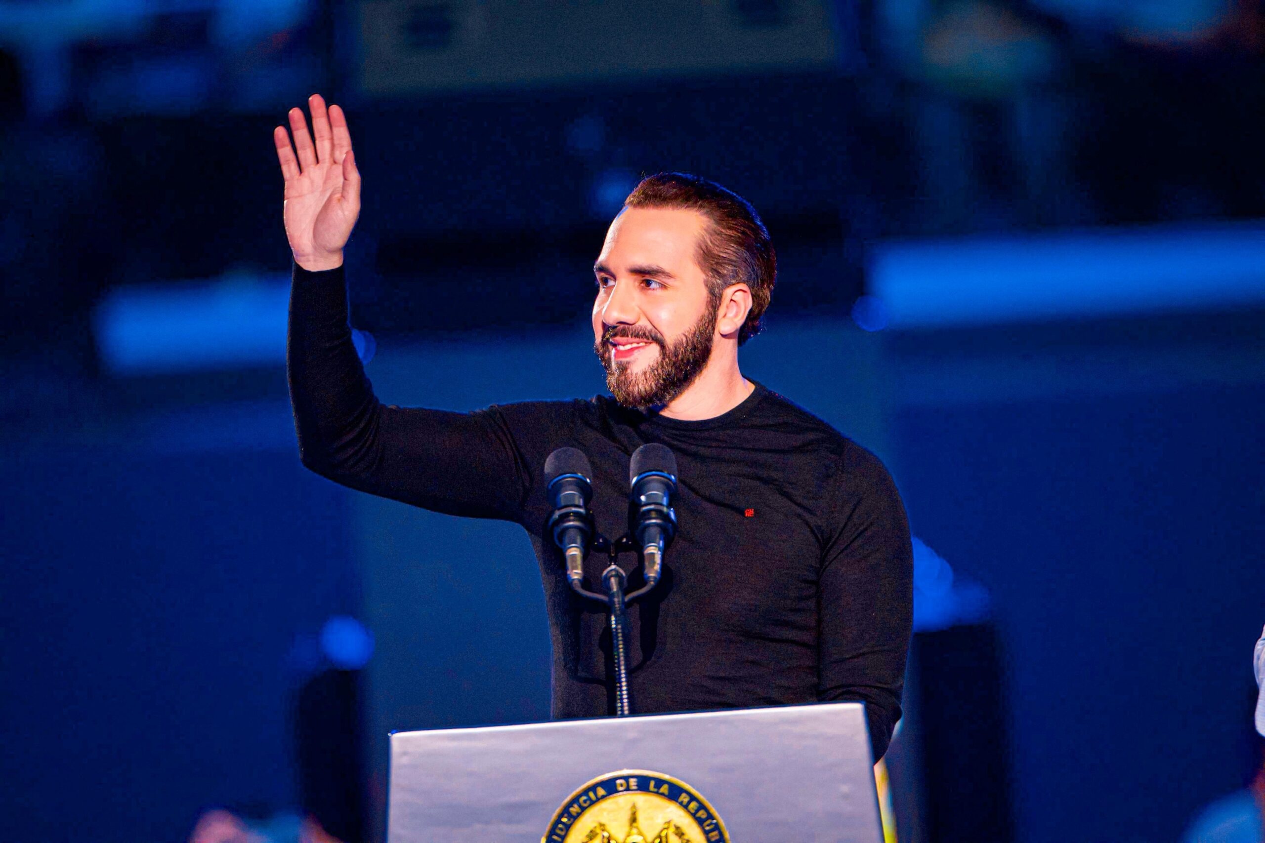 You are currently viewing Salvador : Nayib Bukele mise sur Gemini pour révolutionner le suivi des malades chroniques