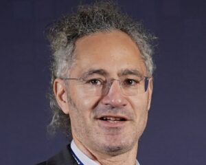 Lire la suite à propos de l’article Palantir : son manifeste accusé par les médias de glisser vers le « technofascisme »