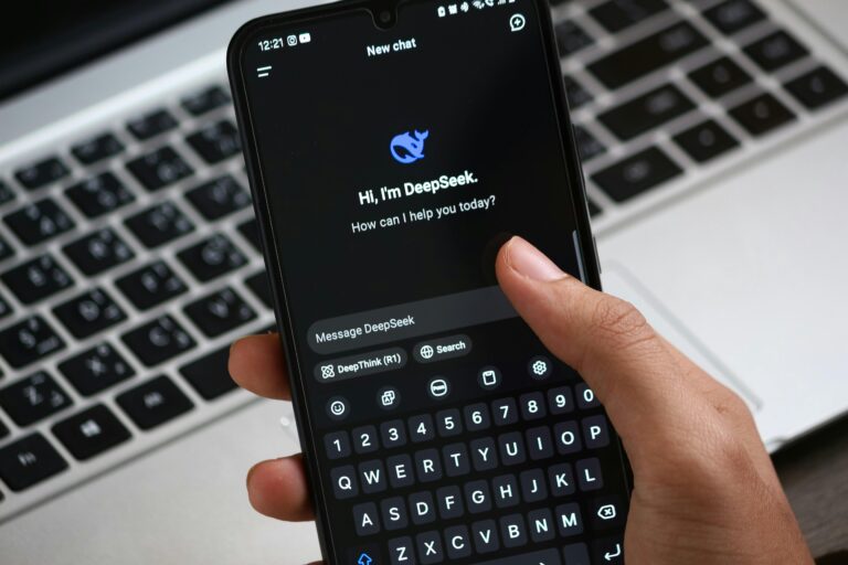 Lire la suite à propos de l’article DeepSeek V4 : la Chine dévoile un nouveau modèle d’IA ambitieux et stratégique