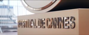 Lire la suite à propos de l’article Festival de Cannes 2026 : une ouverture sous tension entre cinéma, télévision et débats d’influence