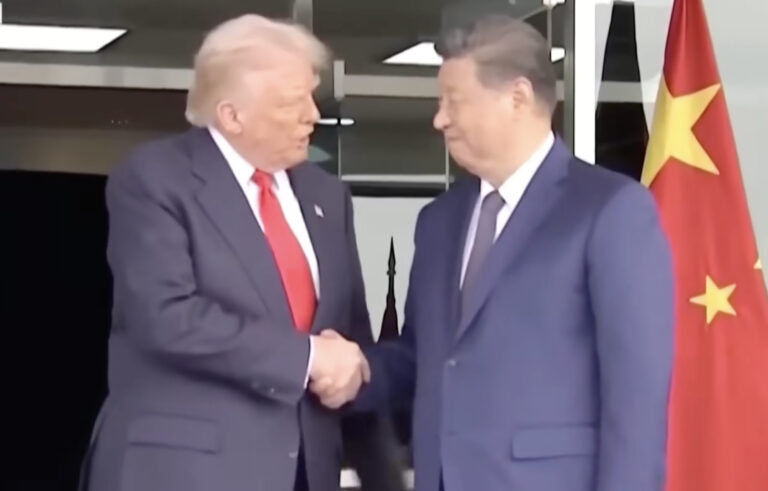 Lire la suite à propos de l’article Donald Trump en Chine : un sommet avec Xi Jinping sous tension autour de l’Iran et de la guerre en Ukraine