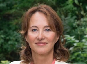 Lire la suite à propos de l’article Emmanuel Macron au Kenya : Ségolène Royal voit un intervention « néo-coloniale »