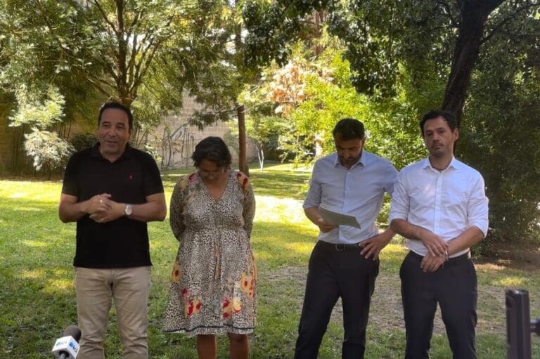 Lire la suite à propos de l’article Canicule à Lyon : la Ville contrainte d’avancer son plan fraîcheur face à une chaleur « inédite »