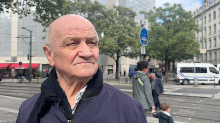 Lire la suite à propos de l’article Lyon : Michel Dulac dénonce une ville « dans un état pitoyable » après la dégradation de sa boutique