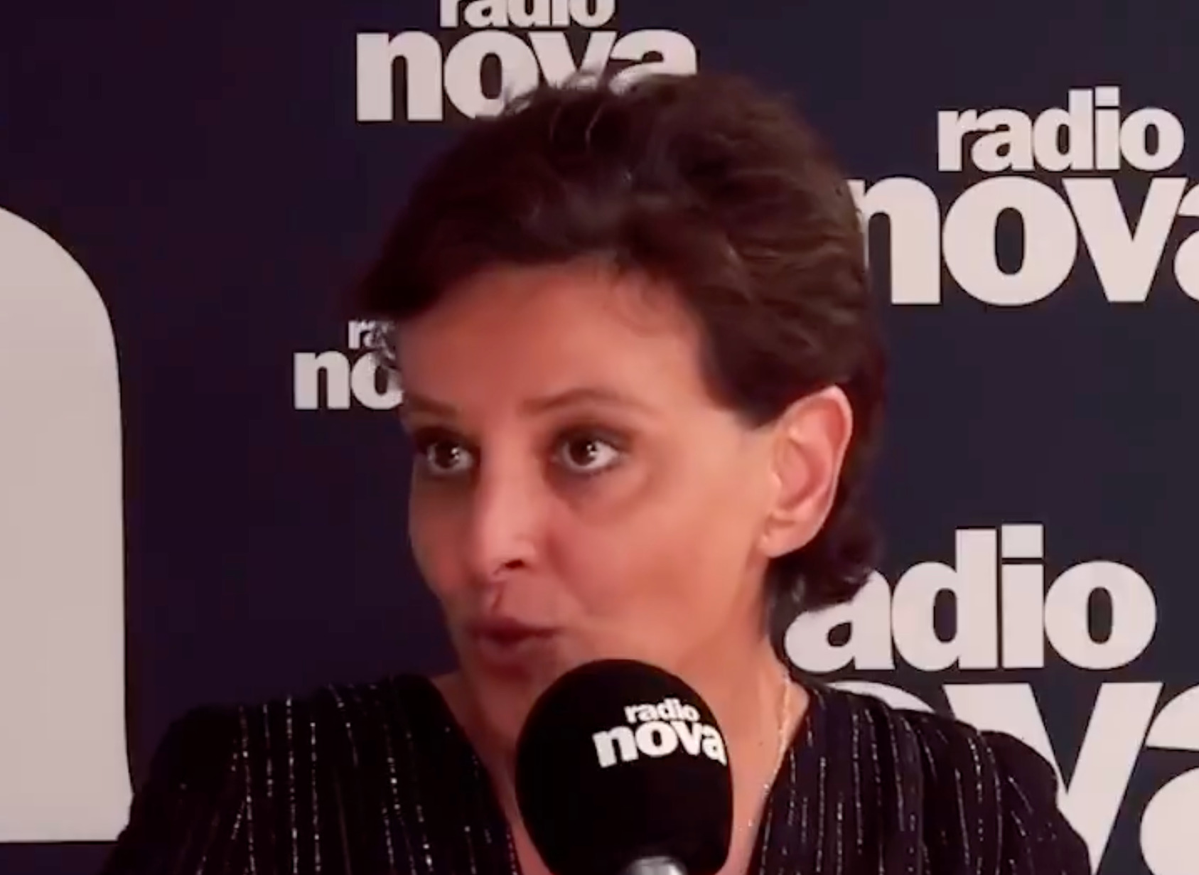 You are currently viewing Najat Vallaud-Belkacem et la tentation de la censure : une magistrate en campagne ?
