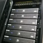 Serveurs datacenter rack infrastructure cloud
