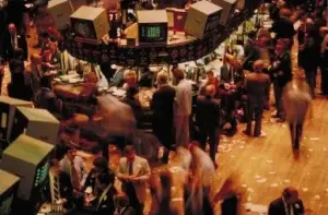 Lire la suite à propos de l’article Entrées en Bourse de l’IA : SpaceX, OpenAI et Anthropic vont coûter cher
