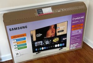 Lire la suite à propos de l’article Dua Lipa : la chanteuse réclame 15 millions de dollars à Samsung pour usage abusif de son image