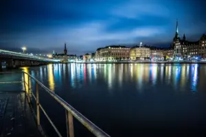Lire la suite à propos de l’article Suède et intelligence artificielle : pourquoi Stockholm fabrique des licornes tech à foison?