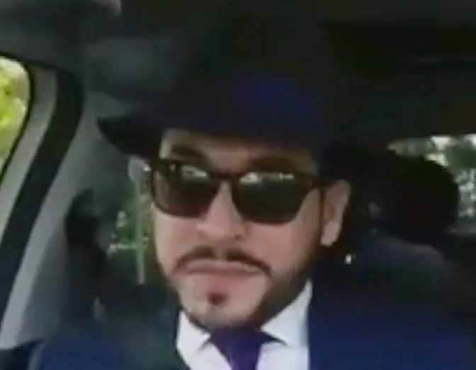 You are currently viewing Abelardo de la Espriella : l’ultra-droite conquiert la présidence colombienne avec le soutien de Trump
