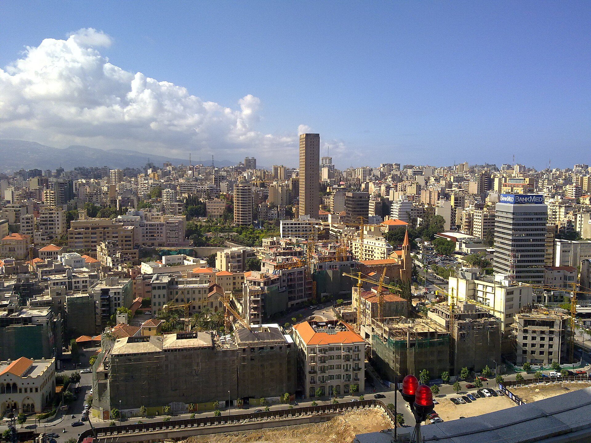 You are currently viewing Accord Israël-Liban : un texte déjà fragilisé par les frappes israéliennes et le rejet du Parlement libanais