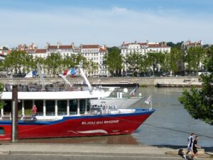 Lire la suite à propos de l’article Canicule : le Rhône et l’Ain placés en vigilance orange face à une vague de chaleur exceptionnelle
