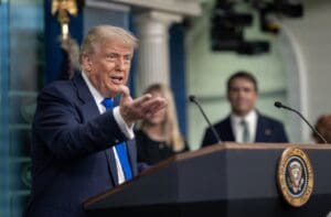Lire la suite à propos de l’article États-Unis : Donald Trump propose son ancien avocat Todd Blanche comme ministre de la Justice permanent