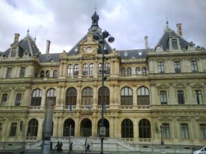 Lire la suite à propos de l’article Cybersécurité : la CCI de Lyon prend les commandes du premier centre régional de réponse aux cyberattaques porté par une chambre de commerce