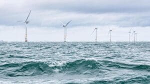 Lire la suite à propos de l’article Éolien en mer : la France lance 11 nouveaux parcs pour changer d’échelle et viser la souveraineté énergétique