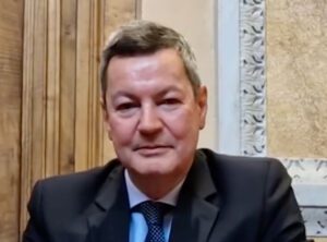 Lire la suite à propos de l’article Olivier Nagabbo : l’avocat général du procès Perdriau retrouvé mort à Grenoble
