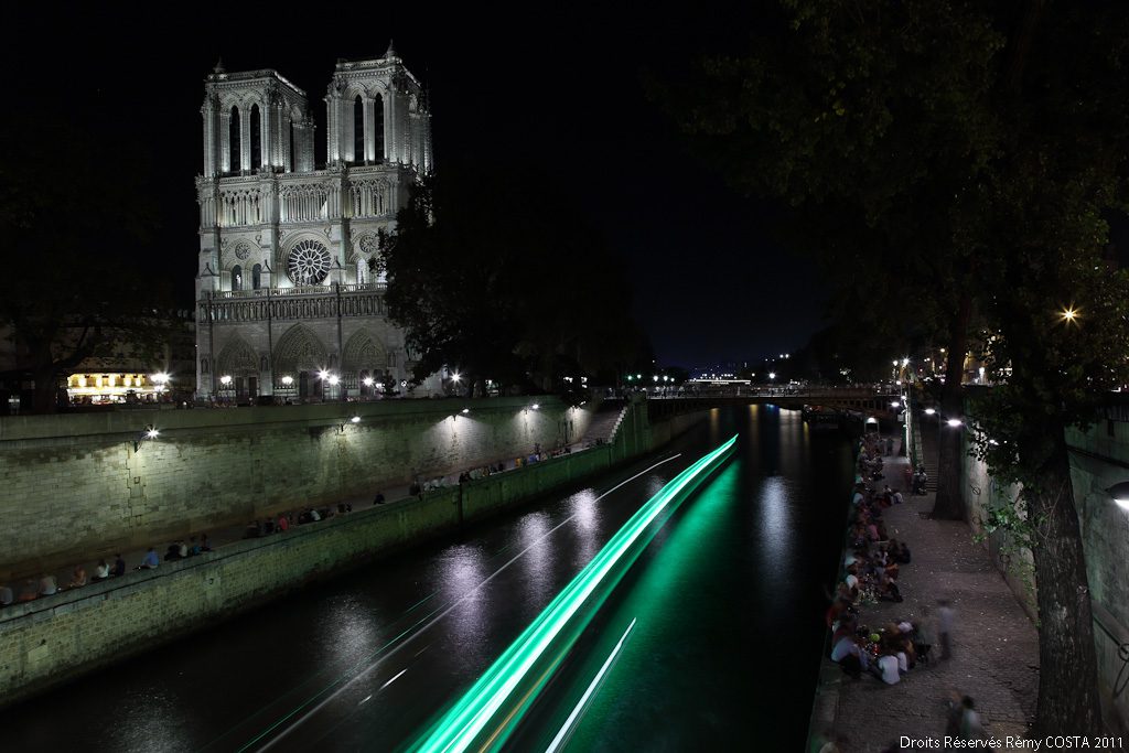 You are currently viewing Paris : un policier interpellé après une agression visant une maraude