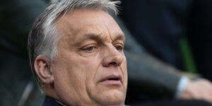 Lire la suite à propos de l’article Roumanie : Adrian Veștea échoue devant le Parlement, le pays toujours sans Premier ministre