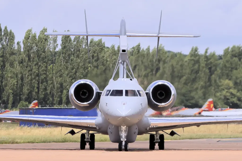 Avion de surveillance Saab GlobalEye en vol