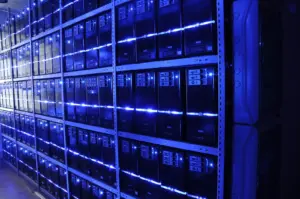 Lire la suite à propos de l’article Data center sous-marin : la Chine relie un site a l’eolien en mer