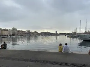 Lire la suite à propos de l’article Marseille : une famille en maillots du PSG menacée et exfiltrée