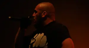 Lire la suite à propos de l’article Médine à Strasbourg : un concert pro-palestinien dénoncé par le CRIF et des élus locaux