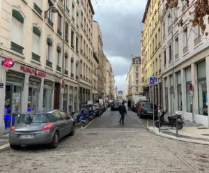 Lire la suite à propos de l’article Rue Bugeaud : Lyon va débaptiser la voie du 6e arrondissement