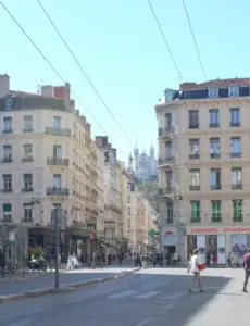 Lire la suite à propos de l’article Rue Grenette : 72 % des Lyonnais favorables au maintien sans voiture