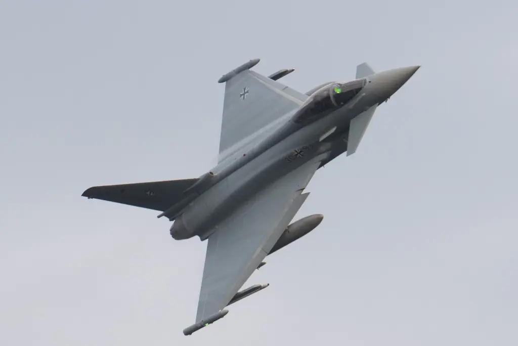 Eurofighter Typhoon de la Luftwaffe allemande en vol