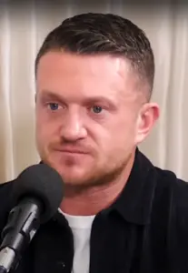 Lire la suite à propos de l’article Tommy Robinson à Moscou : « la Russie n’est pas l’ennemie »