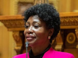 Lire la suite à propos de l’article Annick Petrus : la sénatrice LR de Saint-Martin séquestrée chez elle