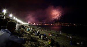 Lire la suite à propos de l’article Attentat de Nice : dix ans après, un hommage national pour entretenir la mémoire des victimes du 14 juillet 2016