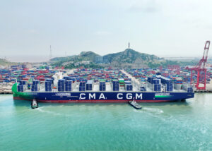 Lire la suite à propos de l’article CMA CGM : inaugure le Notre-Dame, plus grand porte-conteneurs français