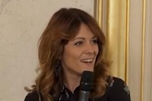 Lire la suite à propos de l’article Canadair : Maud Bregeon défend le bilan du gouvernement sur les moyens de la Sécurité civile