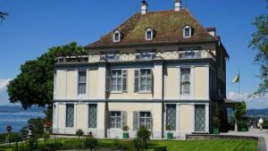 Lire la suite à propos de l’article Immobilier de l’État : le Parlement adopte la création d’une société foncière pour faire payer un loyer aux ministères