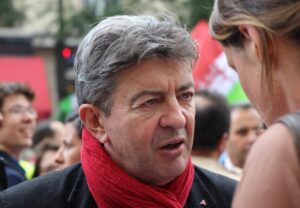 Lire la suite à propos de l’article Jean-Luc Mélenchon propose un accord « global » aux Écologistes avant la présidentielle