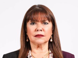 Lire la suite à propos de l’article Kylian Mbappé : la sénatrice paraguayenne Céleste Amarilla l’accuse désormais de misogynie